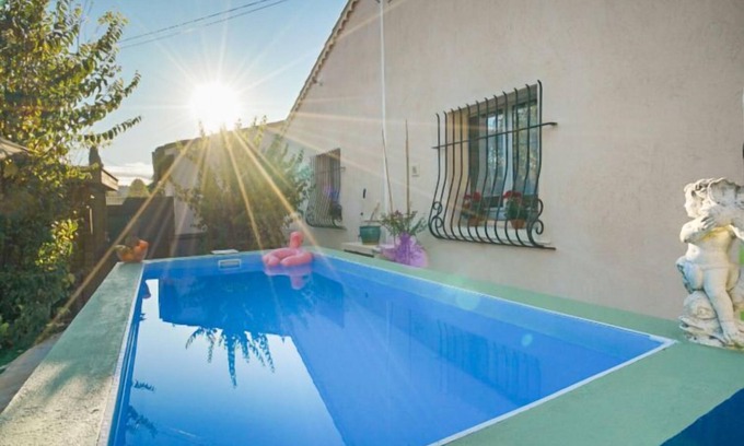 Mouans-Sartoux House | Unforgettable Stay at Liou Miou Souleou with Oceanfront Pool