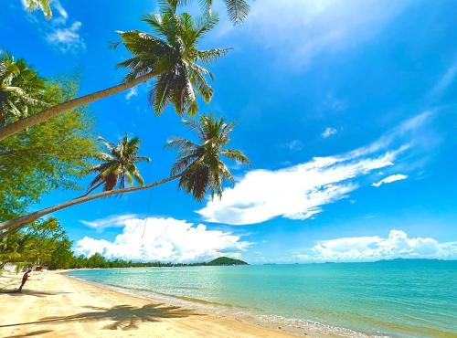 Lipa Noi Resort | Beachfront Bliss at Lipa Lodge Resort - 4 Star Rated Escape