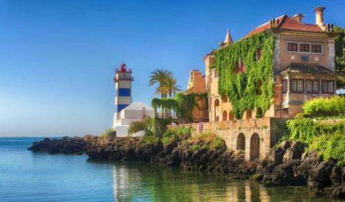 Estoril House | Lisbon - Cascais - Charming Suite with sea view, pool, sauna, hammam