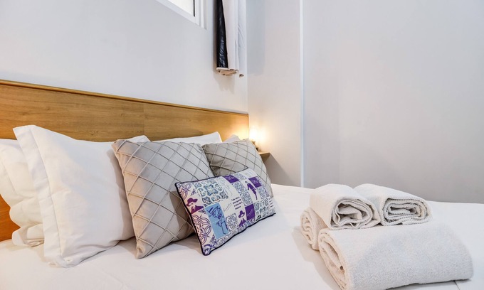Sao Domingos de Benfica Apartment | Lisbon Center Getaway with Spa and Pet-Friendly Amenities