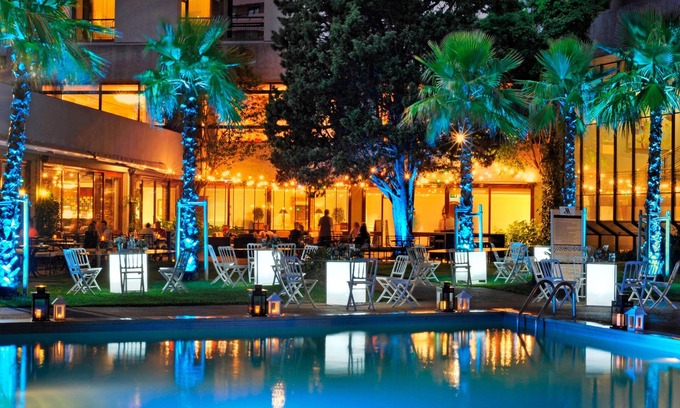 Sao Domingos de Benfica Hotel | Relax at the Lisbon Marriott Hotel: Pool, Spa & Dining