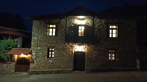 Lithia House | Discover Lithia's Stonehouse: Pet-Friendly Retreat in Kastoria