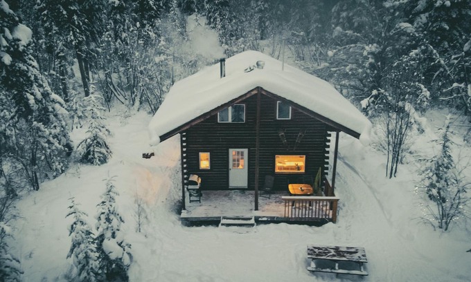 Tagish Cabin | Little Atlin Lodge