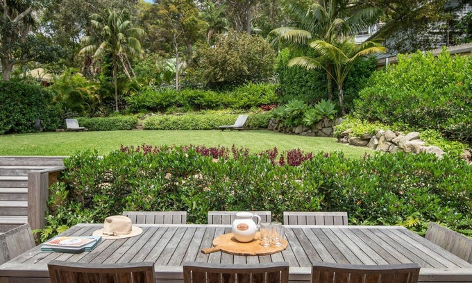 Avalon Beach House | Discover Little Avalon: Oceanfront Pet-Friendly Retreat