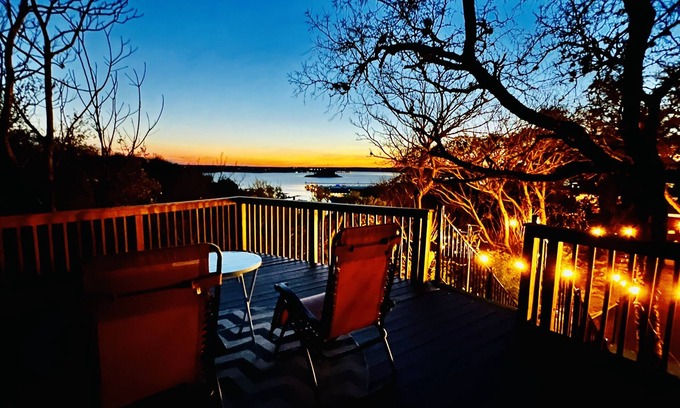 Volente Cottage | Unwind at Little Big Sunset: Private Oasis with Pool & Views