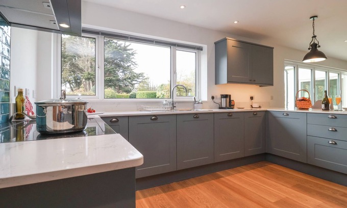 Walberswick Cottage | Little Chapter