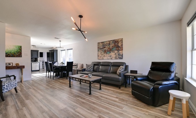 Little Elm House | Charming Little Elm Diamond Near Lewisville Lake & Amenities!