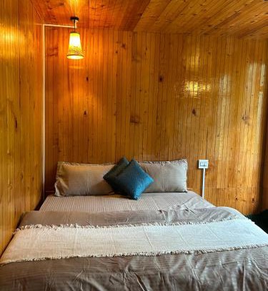 Banjar House | Little Forest Homestay