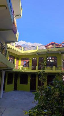 Kasol House | Relax at the Little Hamlet Choj: Pet Friendly Retreat