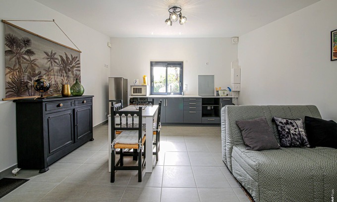 Graulhet House | Cozy Little House with Garden in Graulhet for Families