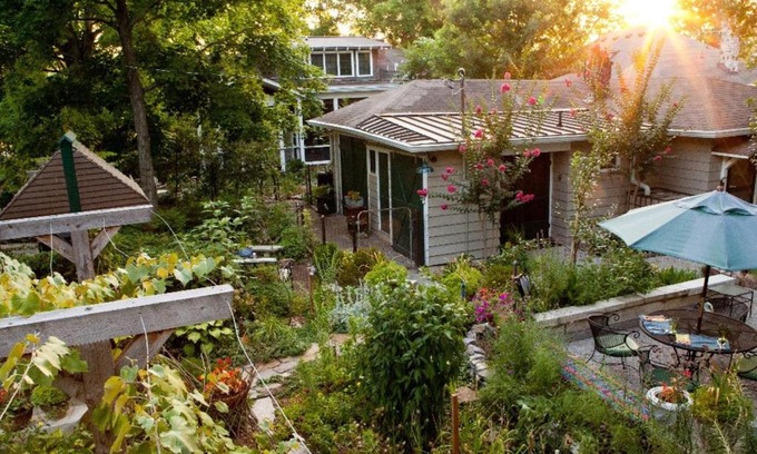 Green Hills House | Pet-Friendly Little House Nashville - Ideal Family Retreat