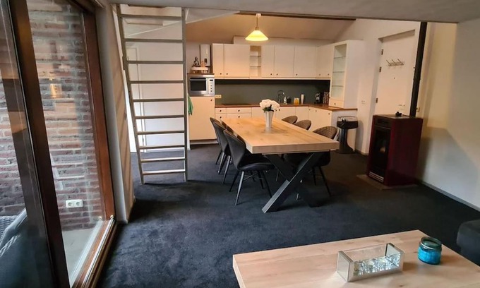 Weert Hotel | Little House: Guest Rated 10/10 with Family-Friendly Amenities