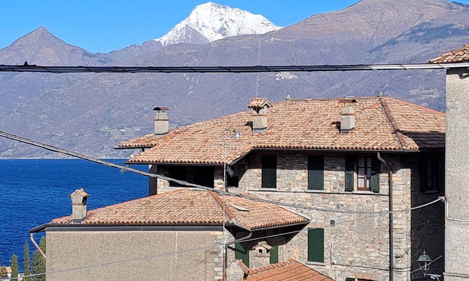 Menaggio House | Historical Retreat at Little House on the Bridge - Guest Rated 9.8