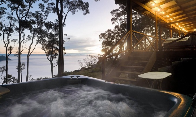 Vacy Cabin | Relaxing Little Nest Spa Retreat with Pool & Hot Tub