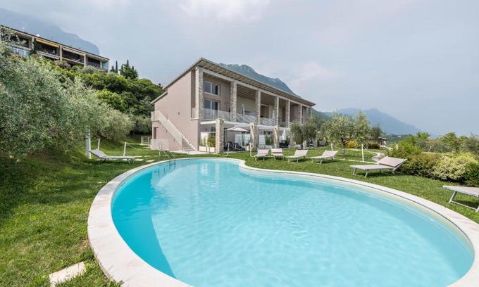 Pulciano Apartment | Idyllic Little Paradise Lake Garda: Guest Rated 9.8/10