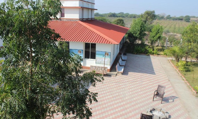 Dasada Resort | Family-Friendly Retreat at Little Rann Resort with Breakfast