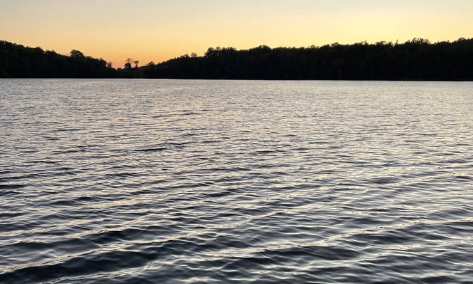 Grand Rapids Cabin | Cozy Little Red Cabin by Beautiful Lake Wabana!