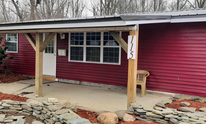 Penn Yan House | Cozy Little Red Ranch House: Family & Pet-Friendly Retreat
