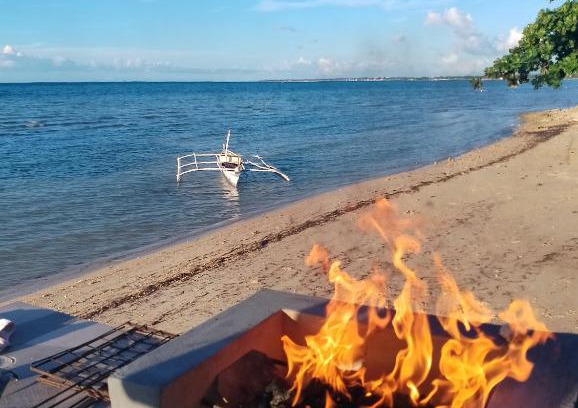 Daanbantayan House | Relax at Little Sanity Beach House with Private Ocean View