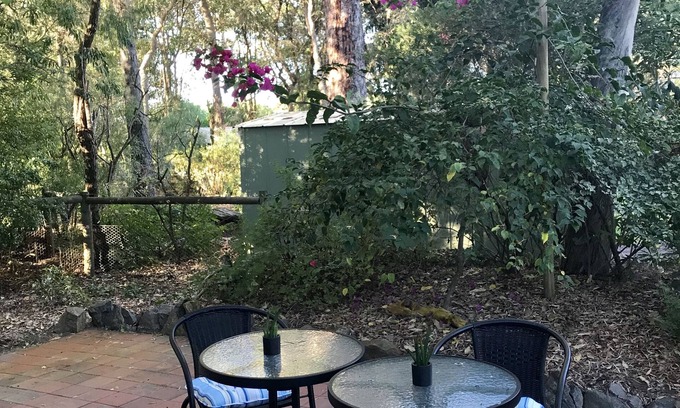 Bovell Bed & Breakfast | Eco-Friendly Getaway at Little Shangri-La - 10/10 Rated