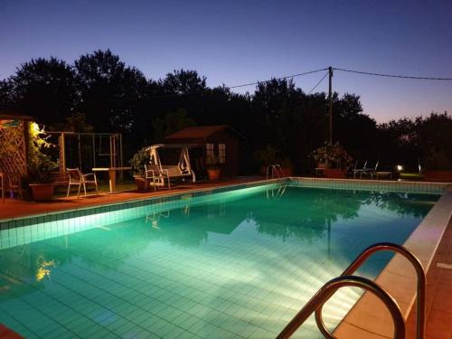 Quartiere Cervese Nord Apartment | Discover Little Star Pioppa: Oceanfront Bliss Awaits!