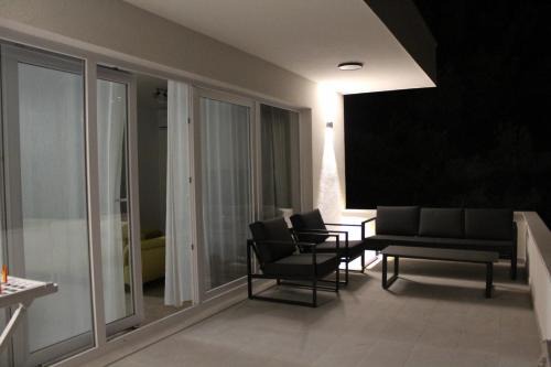 Grebastica House | Little Swiss 2