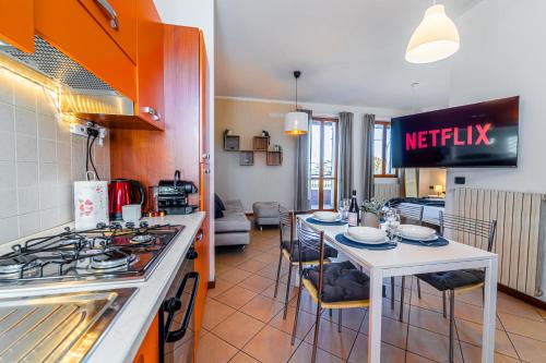 Mazzo Apartment | Pet-Friendly SuiteRho with Free Parking & Top Reviews