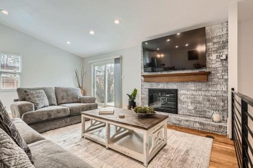 Littleton House | Littleton DTC updated GEM with Hot Tub!