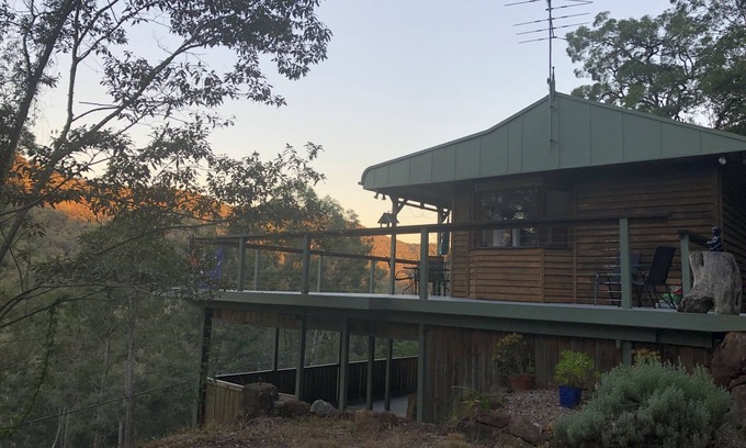 Gunderman House | Serene Getaway at Little House on the Hill with River Views