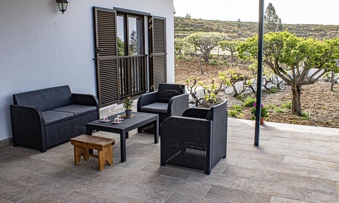 Taucho Villa | Discover Adeje Ifonche: Relaxation with Terrace & Spa