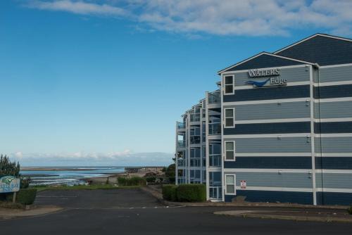 Hillcrest House | Experience Blissful Comfort at Our 4-Star Hotel
