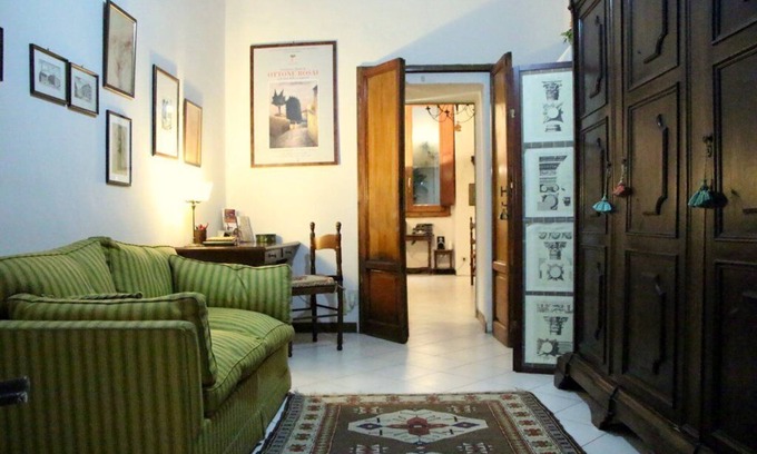 San Giovanni Apartment | Experience Florence's Medieval Heart with All-Inclusive Comfort