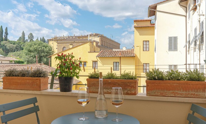 Oltrarno Apartment | Experience Local Living with Terrace Views Next to Ponte Vecchio