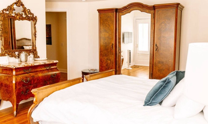Edenton Bed & Breakfast | Discover Comfort at The Granville Queen Inn Room 11