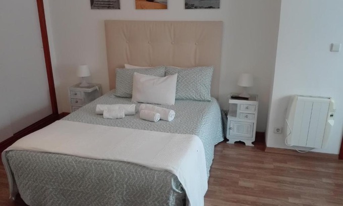 Bombarral House | Family-Friendly Getaway at Live Oeste - Rated 10/10!