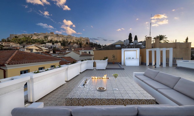Thissio House | Immerse Yourself in Plaka’s Essence by the Acropolis