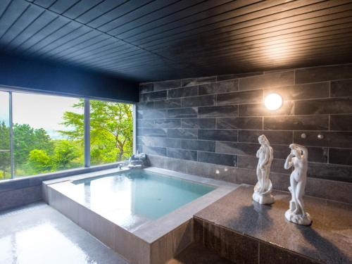Hakone Hotel | Relaxing Getaway at LiVEMAX RESORT Hakone Sengokuhara