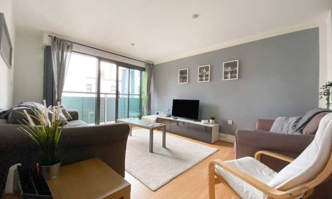 RopeWalks Condo | Top-Rated 2 Bedroom Apartment, Perfect for Families