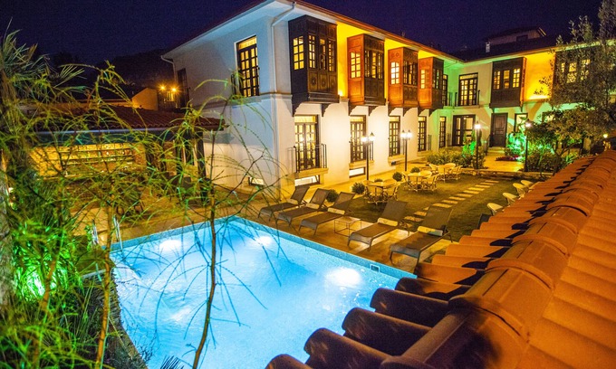 Selcuk Hotel | Unwind at Livia Garden Hotel: Guest Rated 9.8 & Pool Access