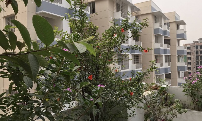 Dhaka Apartment | Comfort of Home: Family-Friendly Stay with Spa & Dining