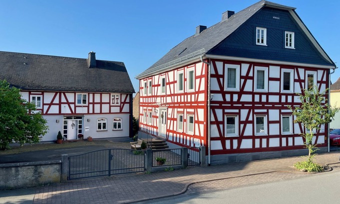 Battenberg Apartment | Experience Historic Elegance in Battenberg an der Eder