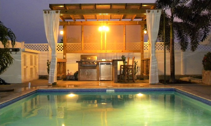 Opal Villa | Dreamy Oceanfront Villa - Topaz Pearl with Private Pool