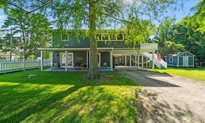 Livingston House | Premier Livingston Home with Lake Access and Spa Amenities