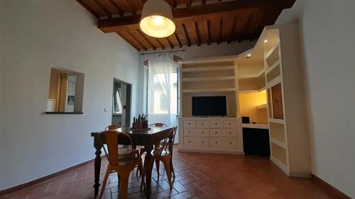 Livorno House | Unique Livornine Apartment with Parking for Families & Pets