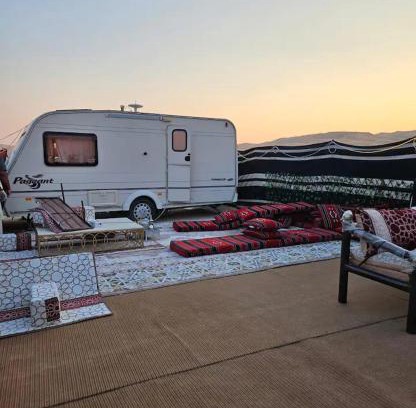 Liwa House | Family-Friendly Retreat at Al Khateem Motor Home
