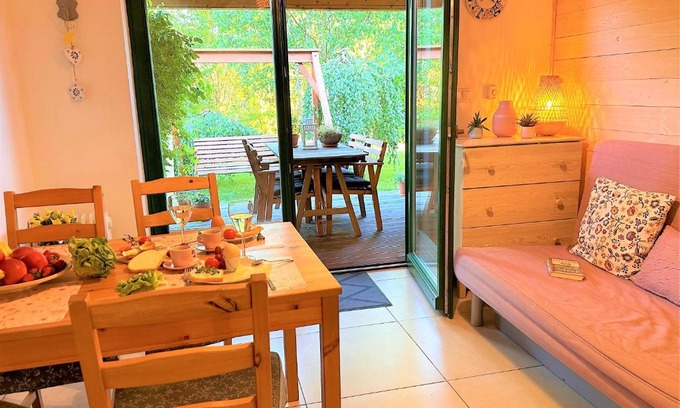 Niechorze Apartment | Discover Liwia Park: Family-Friendly with Hot Tub & Kitchen