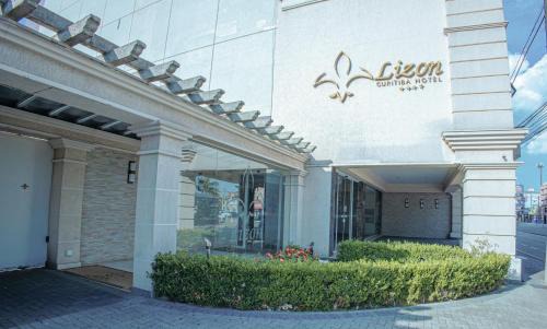 Matriz Hotel | Discover Lizon Curitiba Hotel: 4-Star Comfort Awaiting You