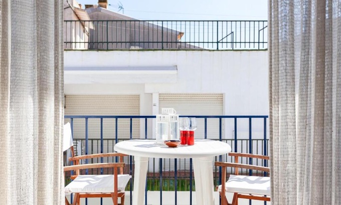 Llafranc Apartment | Discover LLAFRANC 100: Ocean View & Pet-Friendly Bliss