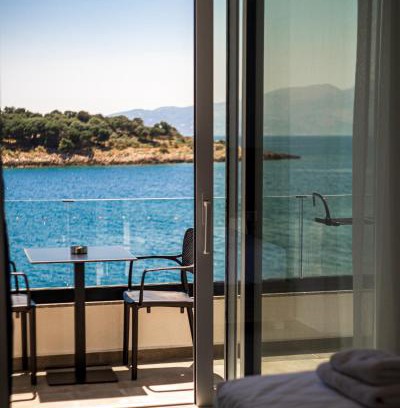 Sarande Hotel | Lluka Sea Side