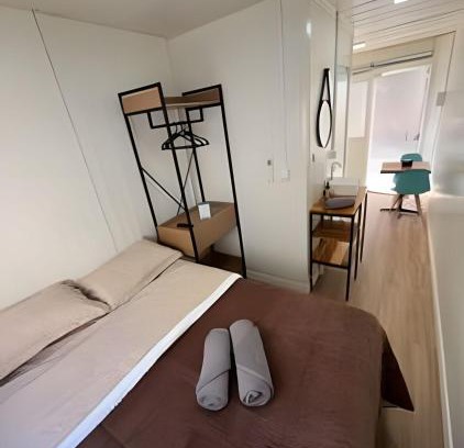 Umuarama Apartment | Budget-Friendly LN Studios: Pet and Child Friendly Retreat